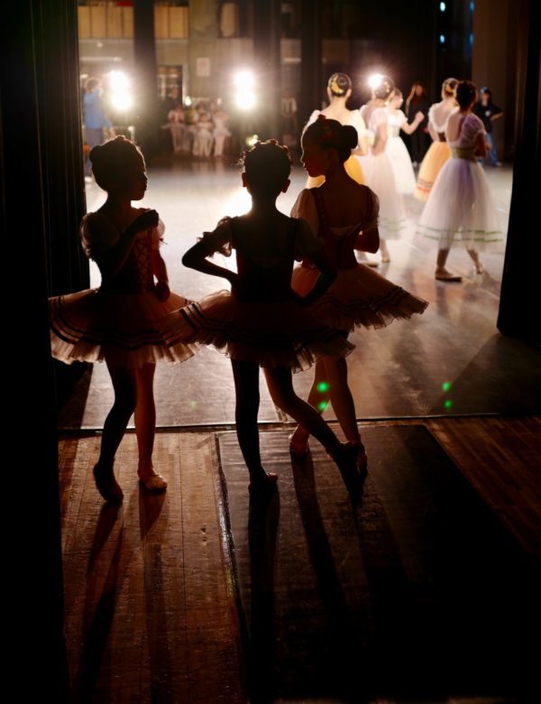 5 buoni motivi per iscrivere tu* figli* ad un corso di ‘danza creativa’